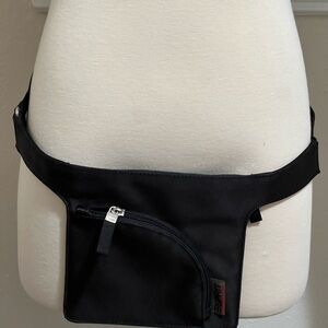 Esprit Classic Black Belt Bag